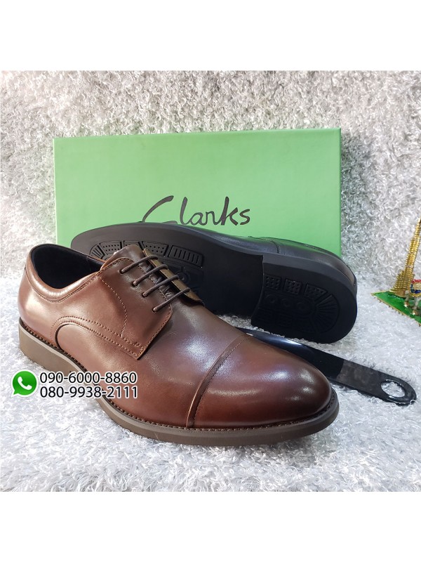 cap toe lace up shoes